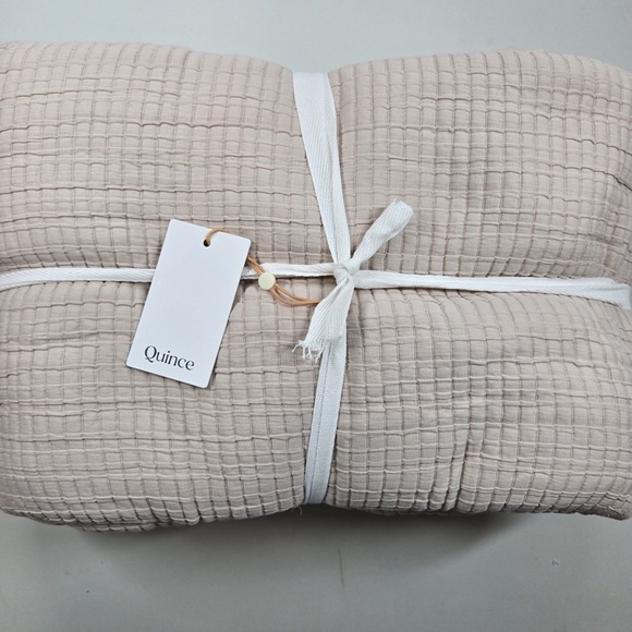 NWT QUINCE Organic Ribbed Cotton Coverlet Set King/Cal King Sand 4560 - Picture 6 of 11